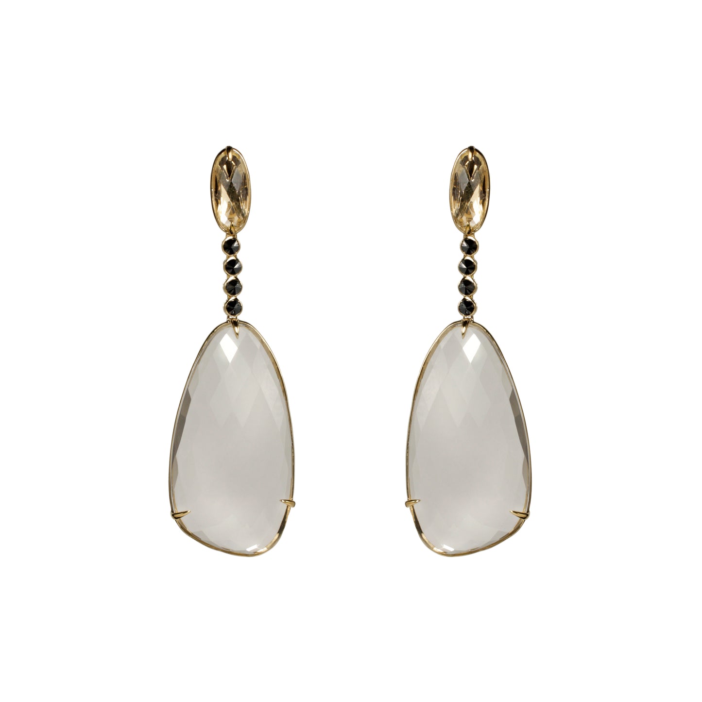 Crystal earrings with black diamonds in 18k yellow gold