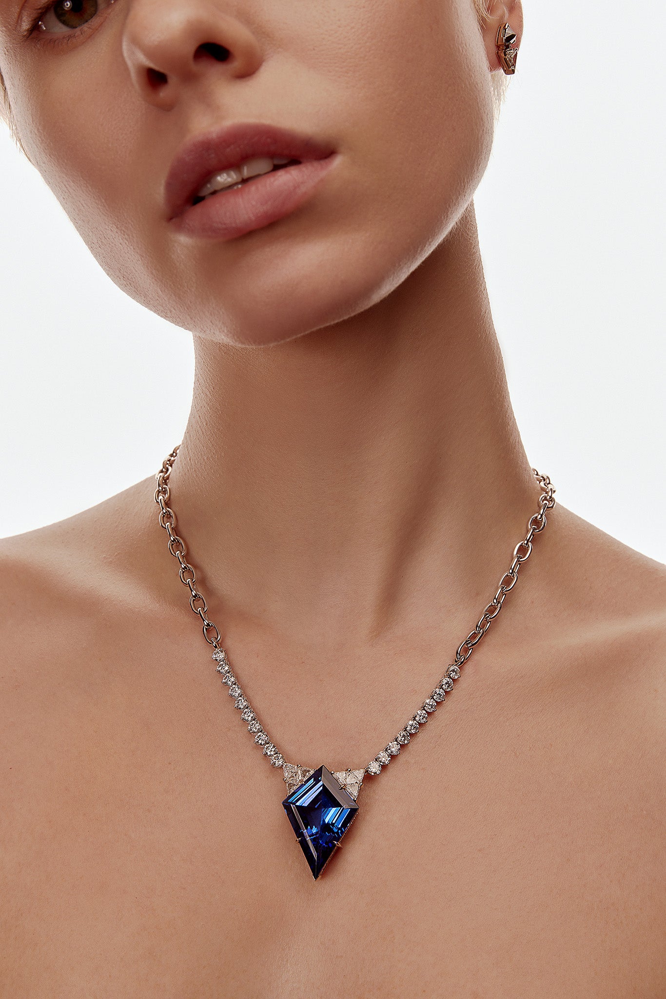 Tanzanite River Chain necklace with white diamonds and black diamond in 18k white gold