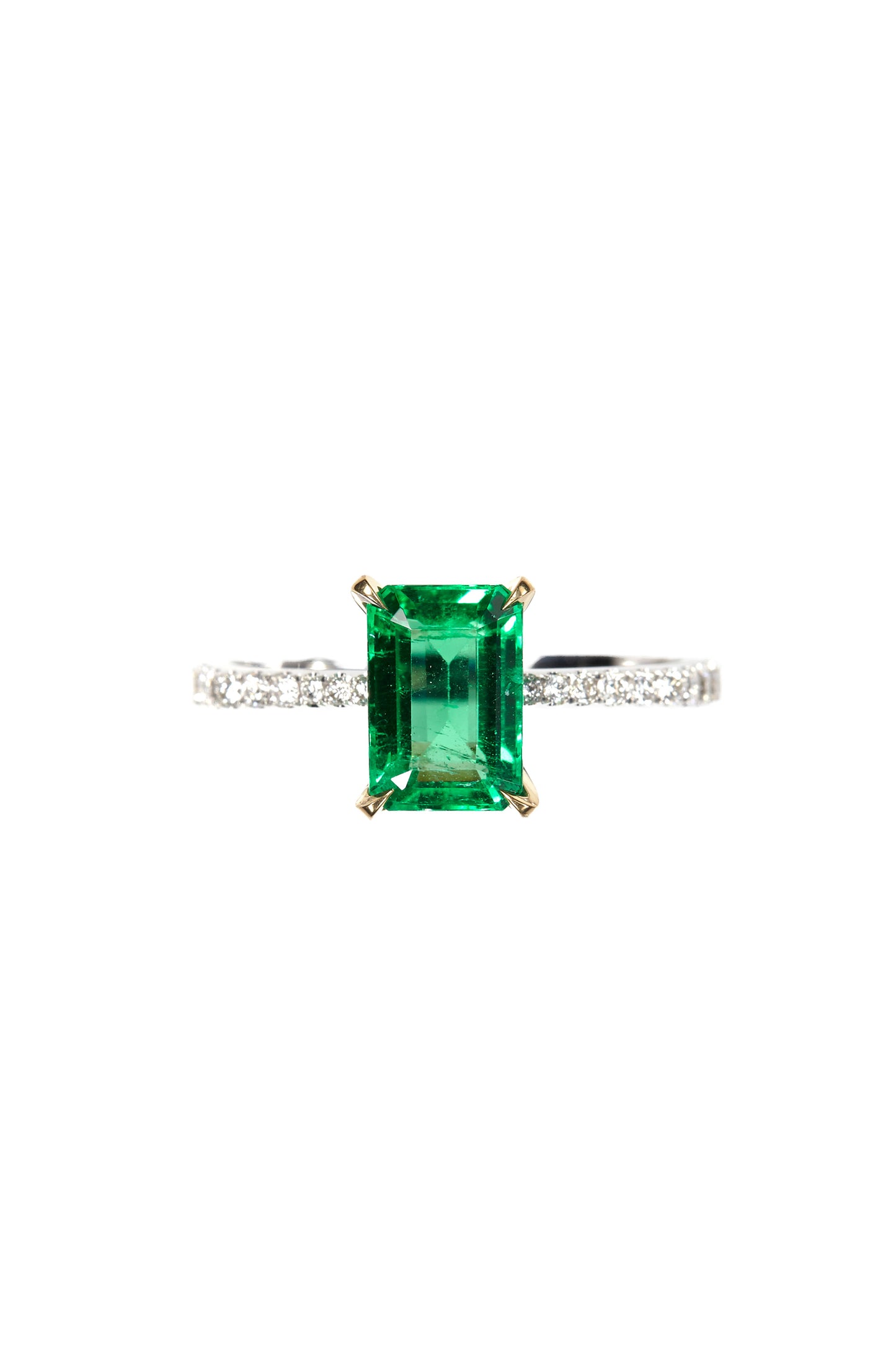 Emerald ring with white diamonds in 18k white and yelllow gold